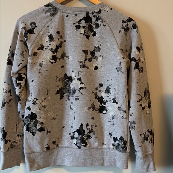 The North Face Grey Floral Sweatshirt Size S/P - Picture 3 of 3